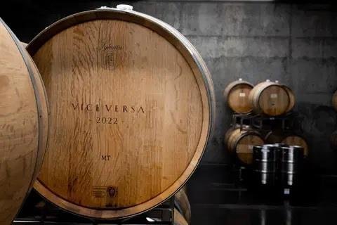 VICE VERSA WINES,威砂酒莊,星坊酒業,膜拜酒,IN CULT,CULT WINE,WINE,葡萄酒,清醒世代,收藏品,藝術品,,