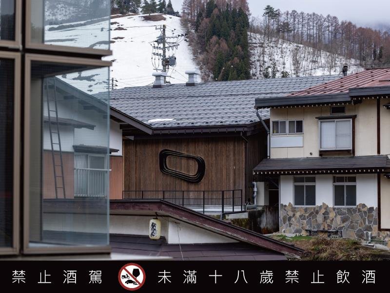 凝結日本長野的冷冽與山林香氣「野澤溫泉蒸餾所」工藝琴酒正式登台