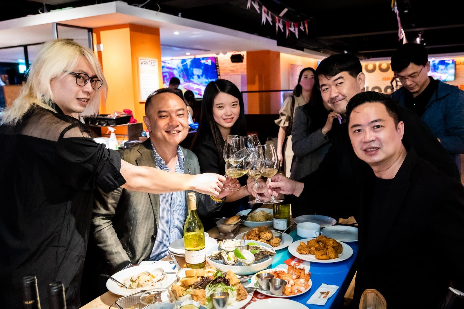 世足賽,世界盃,Wolf blass,禾富,金色派對,hooters