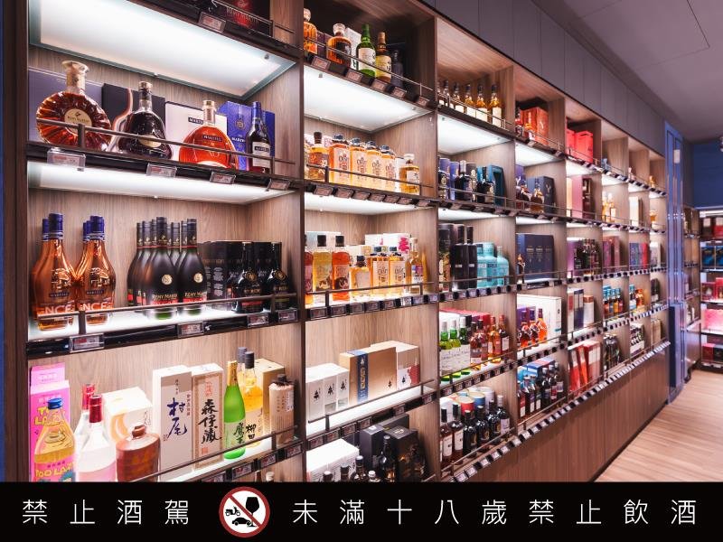 黑松首度跨足實體通路經營 黑松酒覓 酒類專賣店盛大開幕