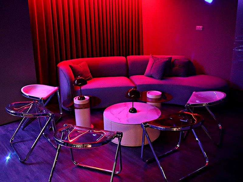 台中酒藏,wine,葡萄酒,文心櫻花站,Horse Bar,馬吧,貓吧,羊吧,Wine Bar