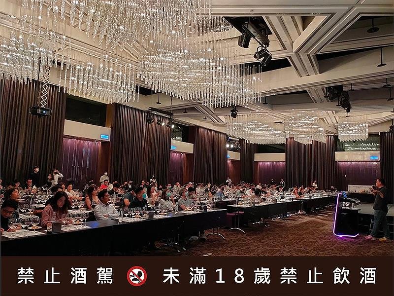 酩洋國際,Albert Bichot,Masion Piron,Leroy,薄酒萊,林裕森Beaujolais,