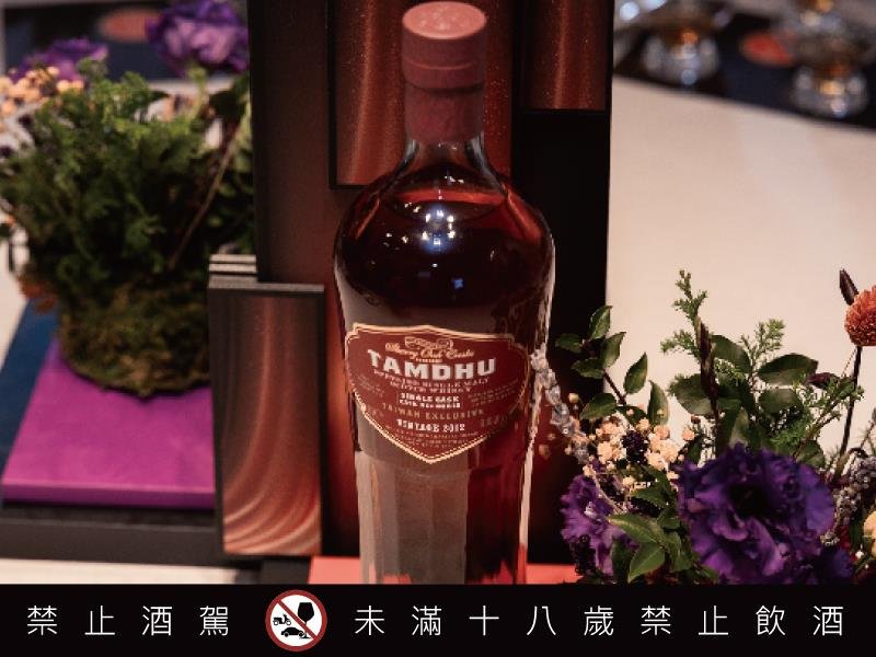 對雪莉橡木桶的情有獨鍾 坦杜酒廠經理Sandy McIntyre獻給台灣的專屬單桶