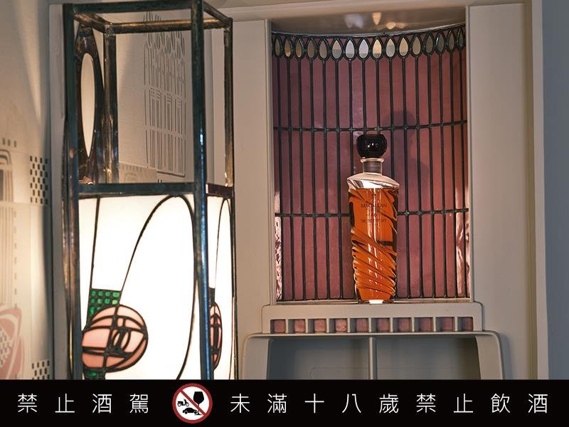 麥卡倫 Art is the Flower藝術即繁花 鑑賞會 浪漫開展