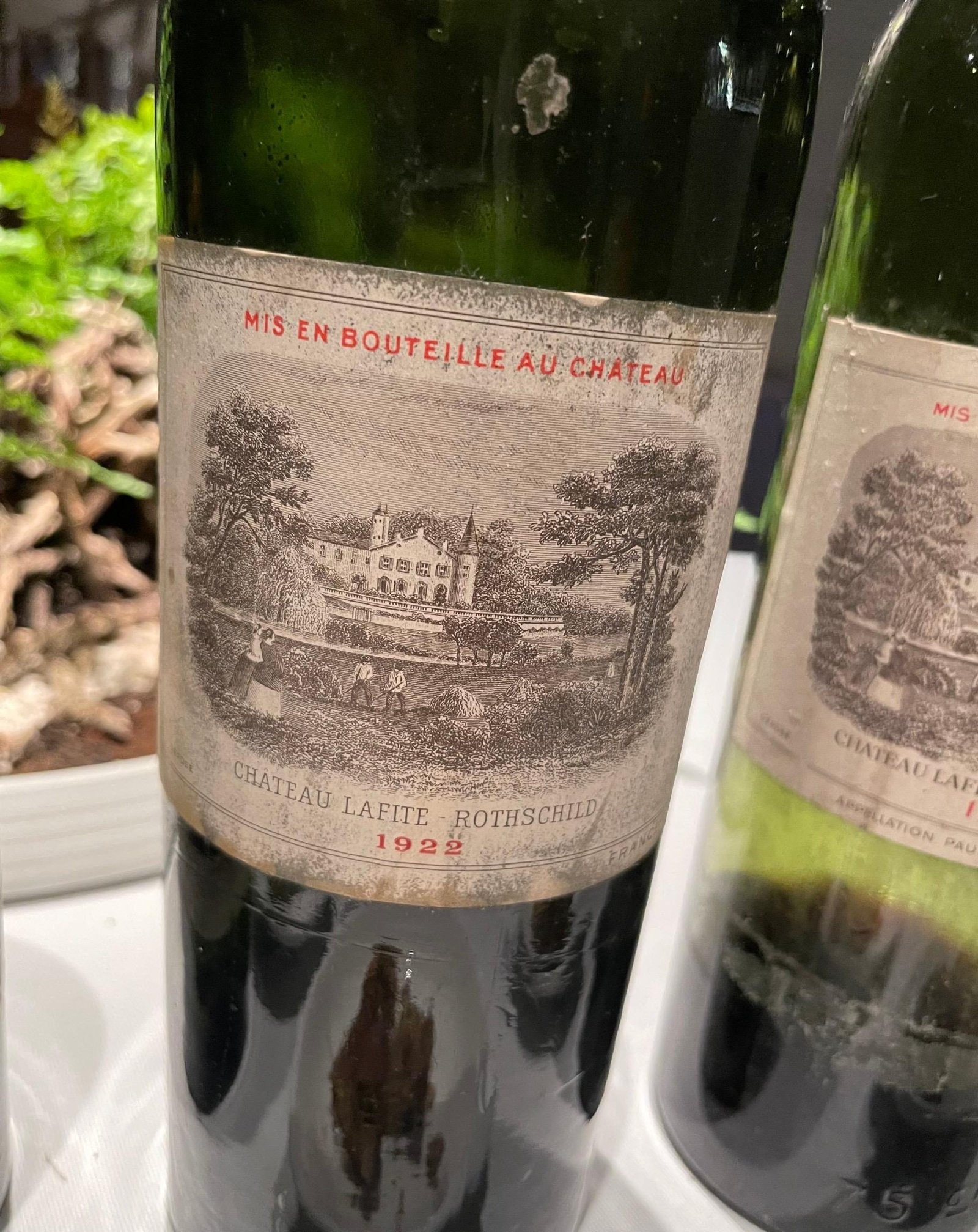 wine,五大酒莊,米其林指南,服務大獎,台中鹽之華法式餐廳,余佩凌,Pauline,Fleur de Sel Restaurant