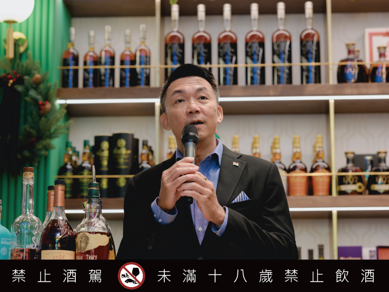 酒隱 美 不勝收 與您相見 台灣第一家美國威士忌專賣店兼品酒沙龍 正式開幕