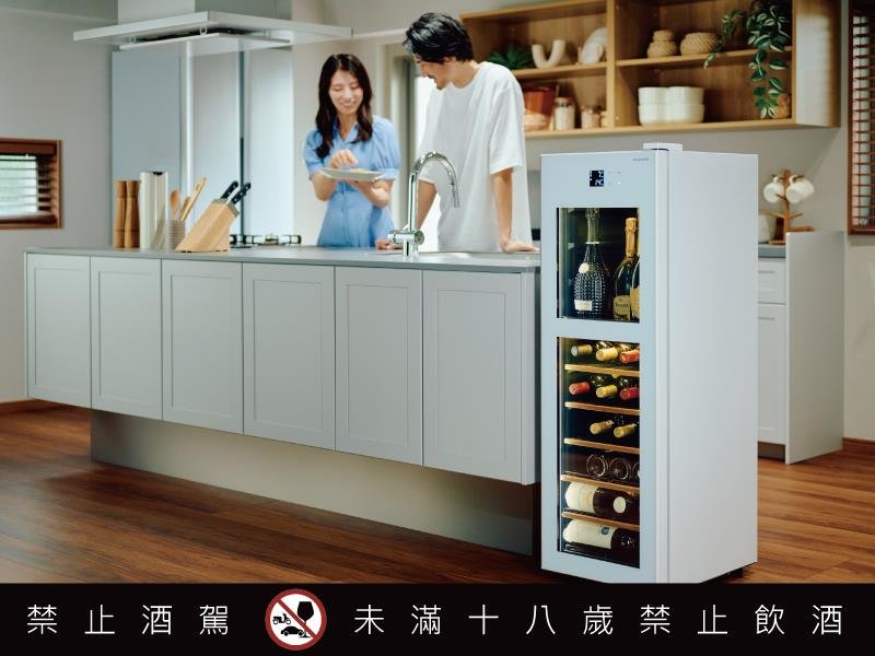 日本酒櫃領導品牌 SAKURA WORKS 強勢登台 GX38雙溫酒櫃-5°C冰溫技術 打造極致品飲體驗