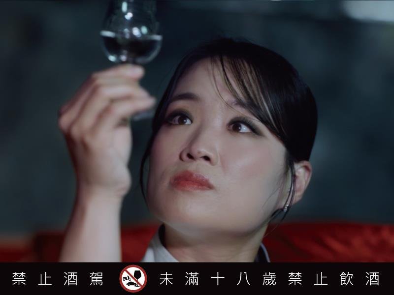 黑白大廚鄭智善主廚跨海尋魂 58金高魂酒 詮釋職人風味記憶